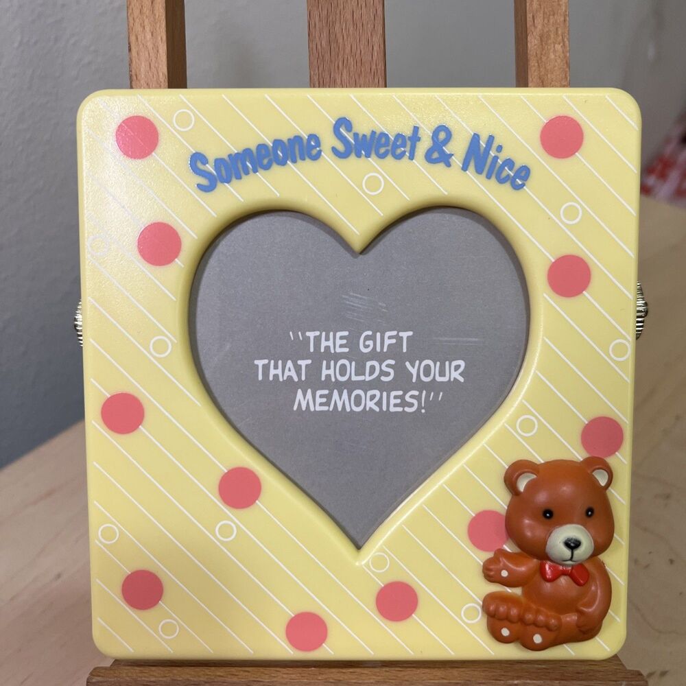 Vintage Figi Yellow Plastic Picture Frame Teddy Bear Someone Sweet & Nice - Picture 2 of 6